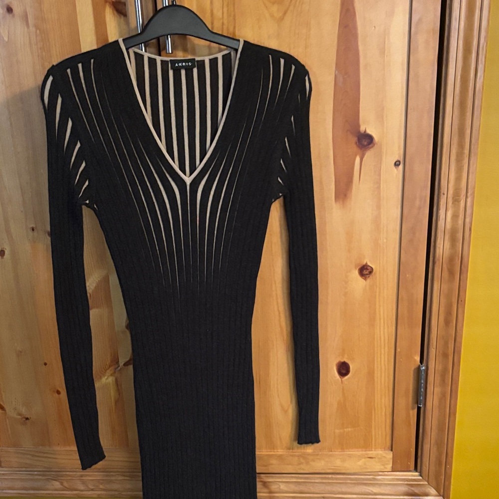 Aritzia Black and Tan Long Sleeve Dress
